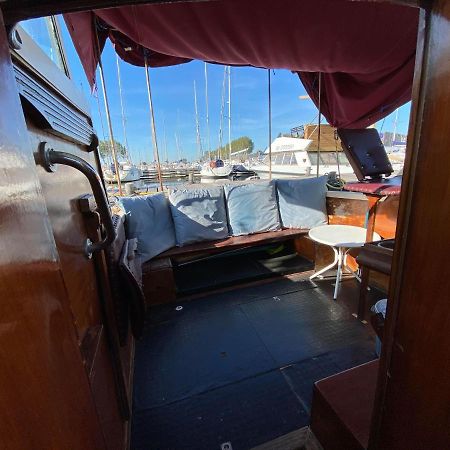 Bateau L'Etoile, Romantique, Apaisant, Ideal Pour Un Couple 乌伊斯特勒昂 外观 照片