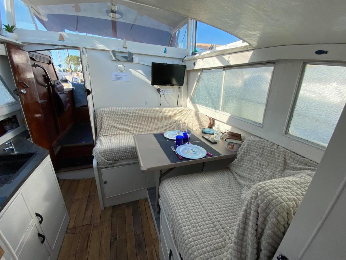 Bateau L'Etoile, Romantique, Apaisant, Ideal Pour Un Couple 乌伊斯特勒昂 外观 照片