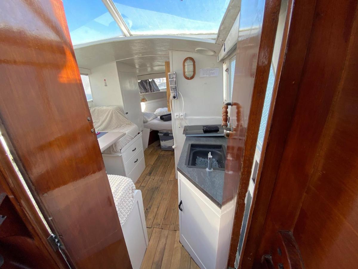 Bateau L'Etoile, Romantique, Apaisant, Ideal Pour Un Couple 乌伊斯特勒昂 外观 照片