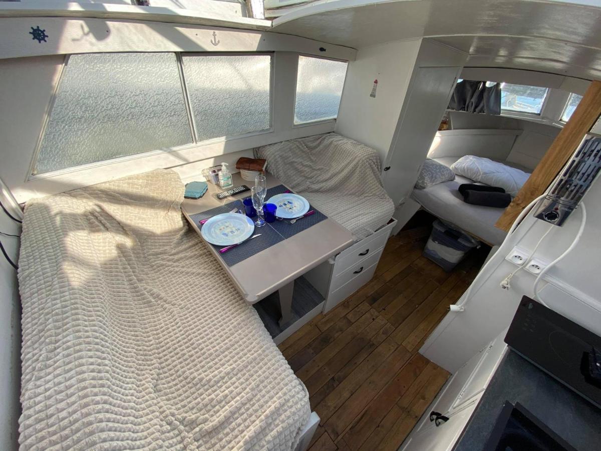Bateau L'Etoile, Romantique, Apaisant, Ideal Pour Un Couple 乌伊斯特勒昂 外观 照片