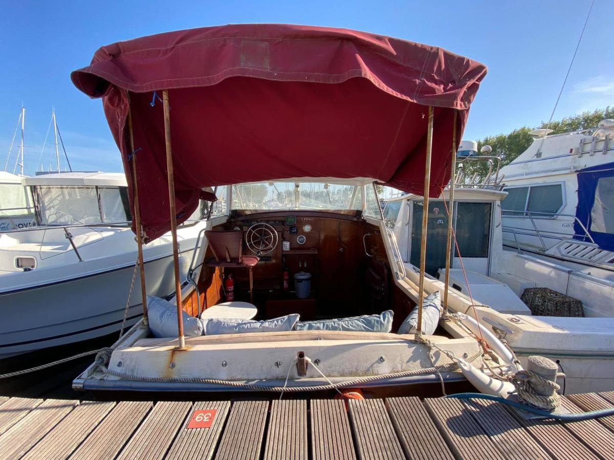 Bateau L'Etoile, Romantique, Apaisant, Ideal Pour Un Couple 乌伊斯特勒昂 外观 照片